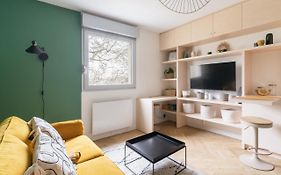Studio refait à neuf avec Parking en Bord de Loire